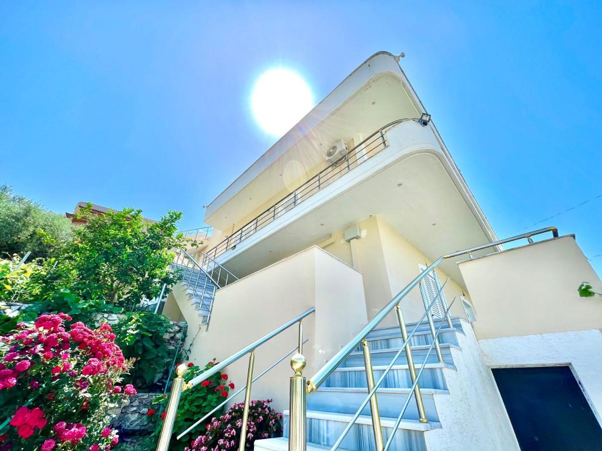 Propery Under Renovation Apartment ซารานเดอ ภายนอก รูปภาพ