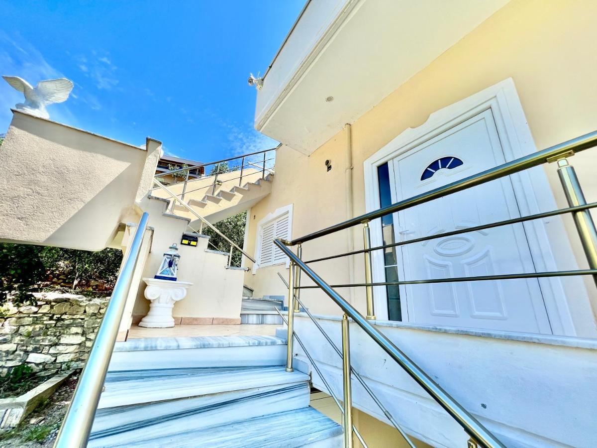 Propery Under Renovation Apartment ซารานเดอ ภายนอก รูปภาพ