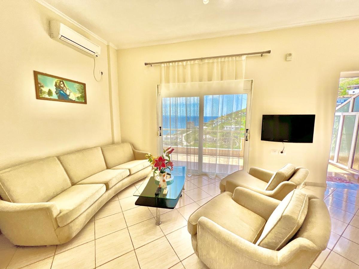 Propery Under Renovation Apartment ซารานเดอ ภายนอก รูปภาพ